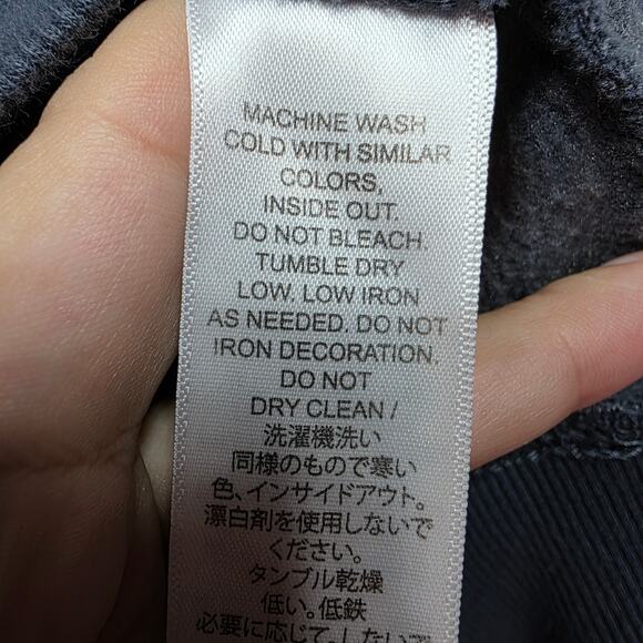 NWT Official Taylor Swift Eras Tour Pullover Sweatshirt Size Small - Picture 3 of 7